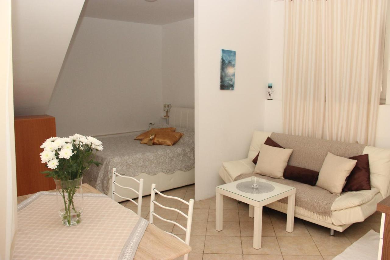 Studio Apartment A&A Mali Lošinj Exterior foto