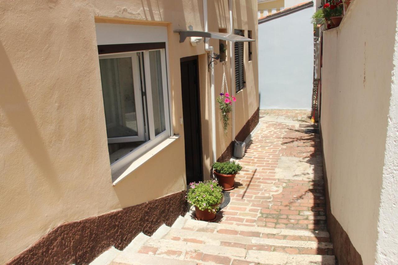 Studio Apartment A&A Mali Lošinj Exterior foto